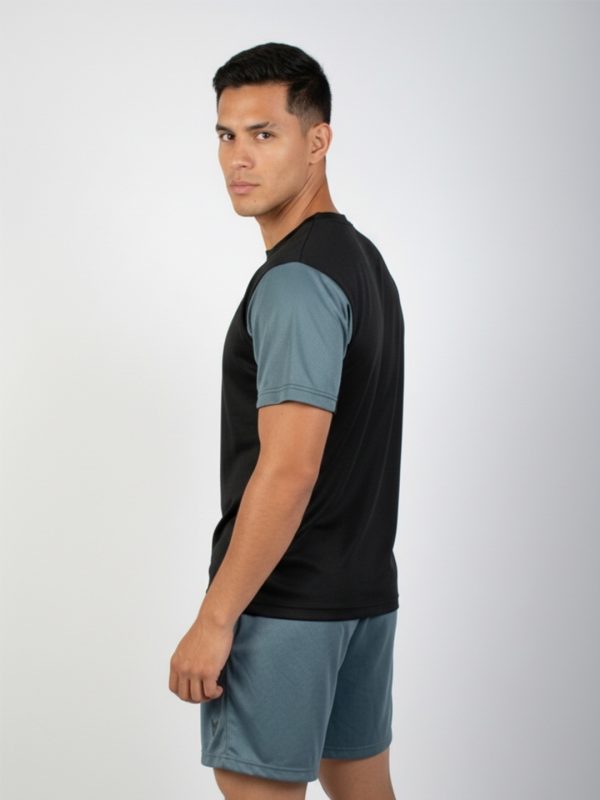 negra gris espalda Remera Combinada - KAIÚ